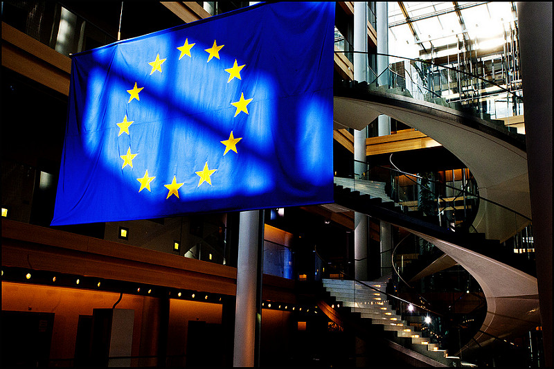 VARONA ANALIZA EL NUEVO REGLAMENTO DE LA UNIÓN EUROPEA PARA LA PROTECCIÓN DE DATOS