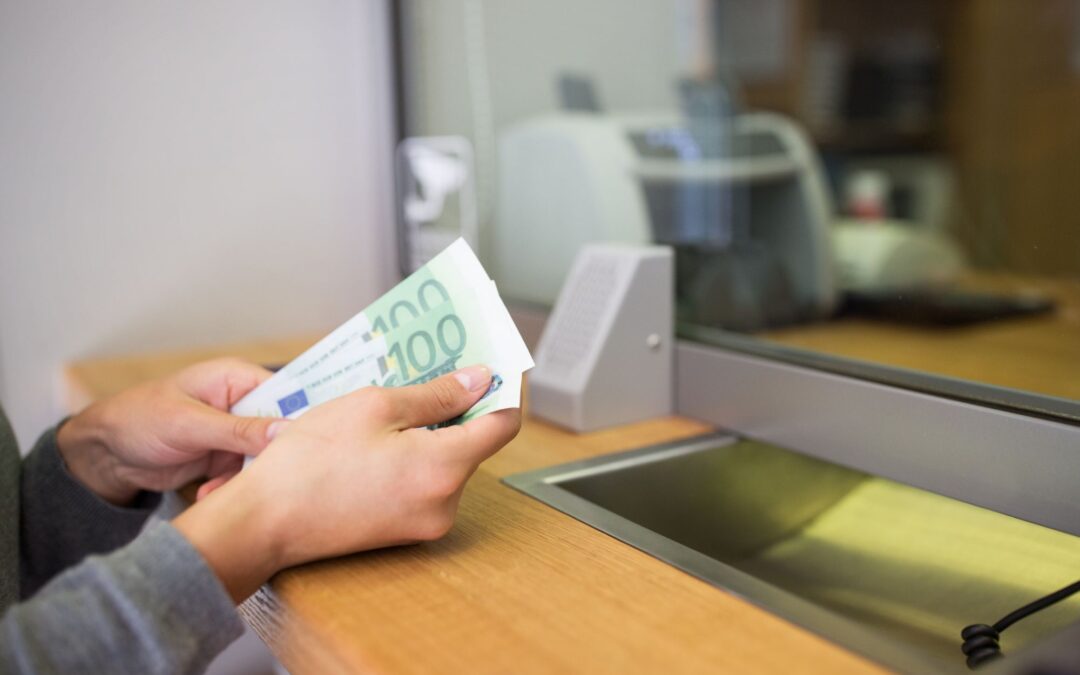 ¿TE ENGAÑÓ TU BANCO? ¡NO TE ALARMES! ESTÁS A TIEMPO DE RECUPERAR TU DINERO