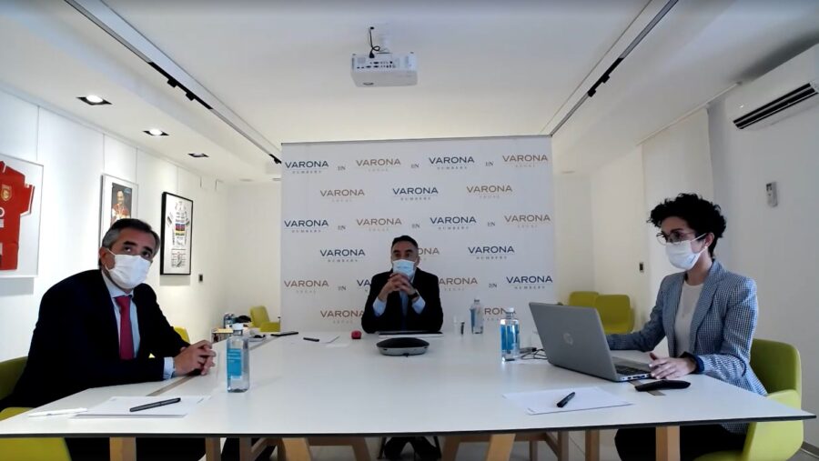 SESIÓN DE JUAN ÁNGEL POYATOS EN VARONA SOBRE LOS FONDOS EUROPEOS