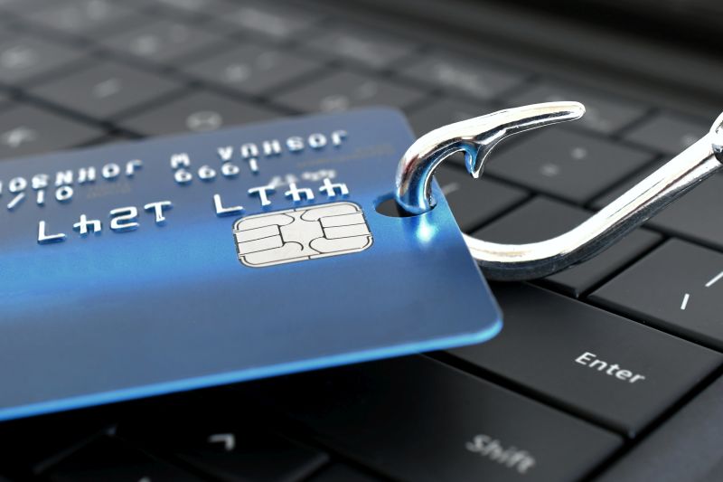 PHISHING: ¡ME HAN “PESCADO”!